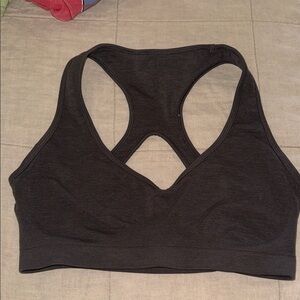 Alphalete sports bra